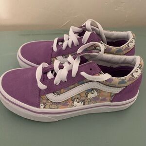 Girls Vans